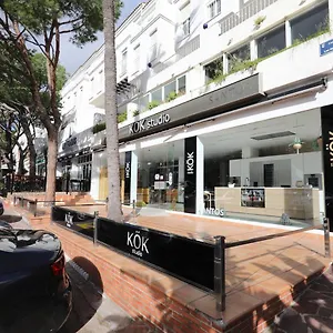 Apartment One Bedroom Walking Distance To Puerto Banus, Marbella