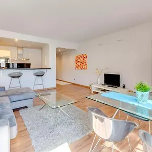 Apartment Chic Designer, Marbella