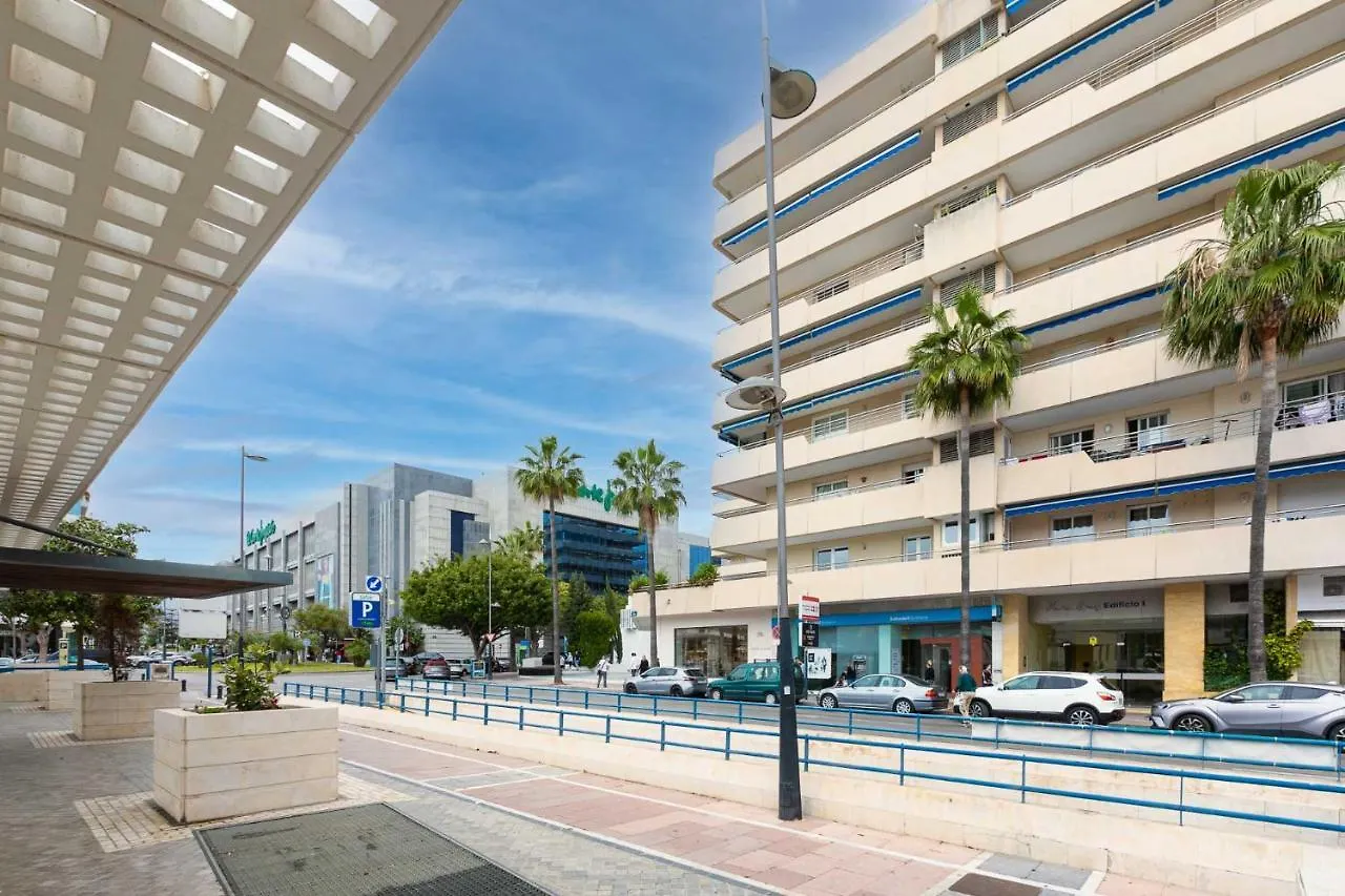 Puerto Banus, Marina Banus, 2Br, 2Bth, Pool, Parking, Marbella, 1J Apartment Marbella