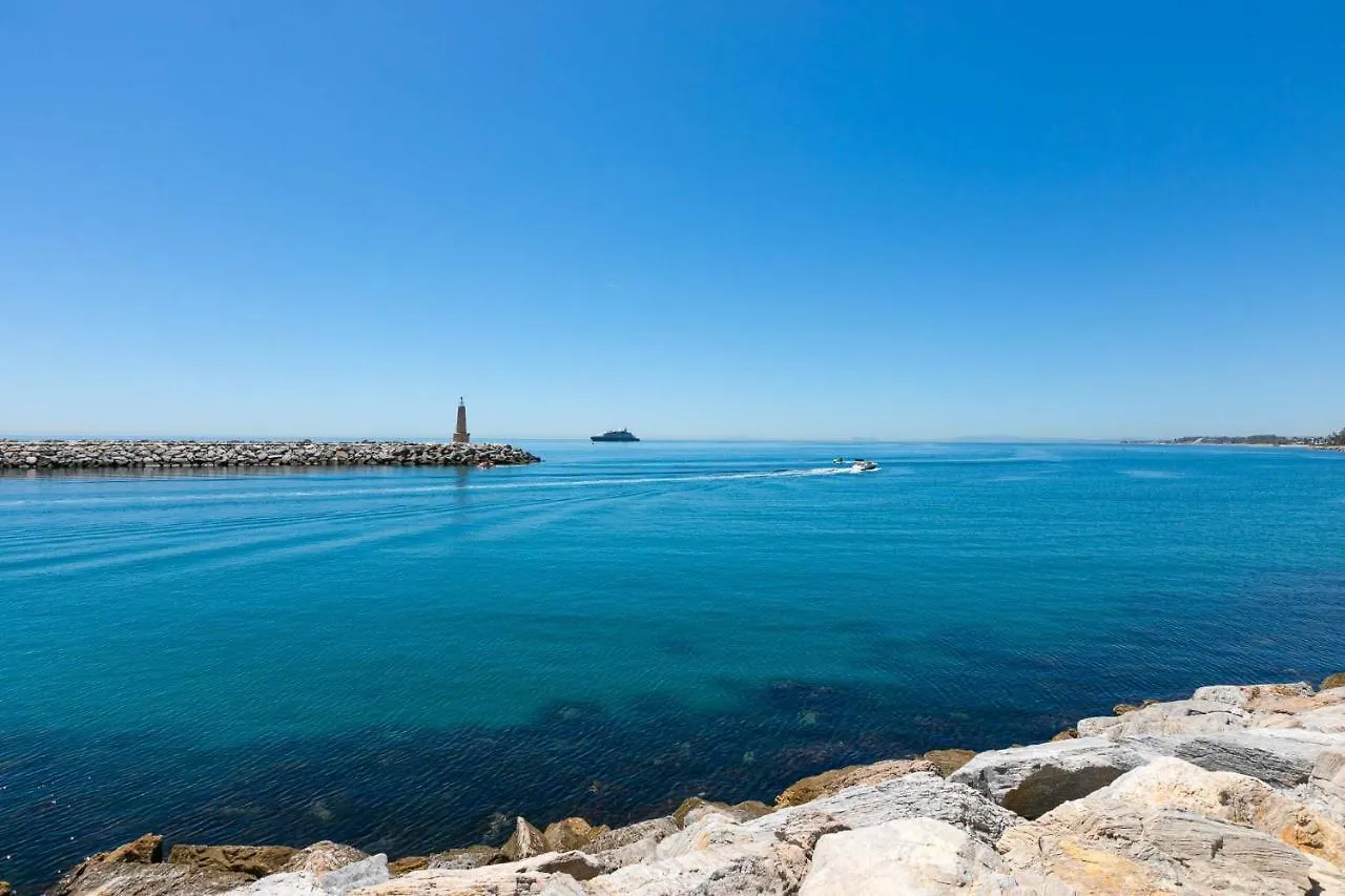 Puerto Banus, Marina Banus, 2Br, 2Bth, Pool, Parking, Marbella, 1J Apartment 0*, Marbella