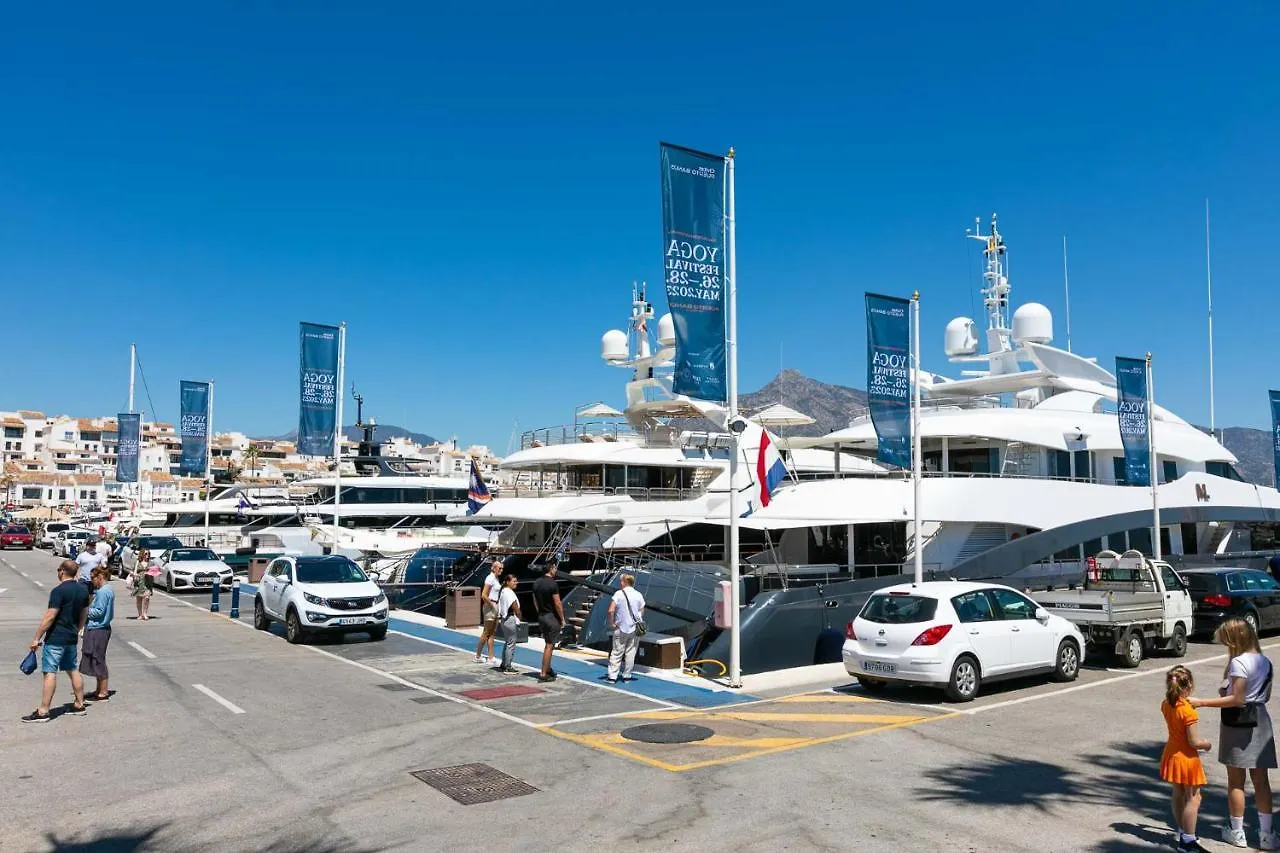 Puerto Banus, Marina Banus, 2Br, 2Bth, Pool, Parking, Marbella, 1J Apartment Spain