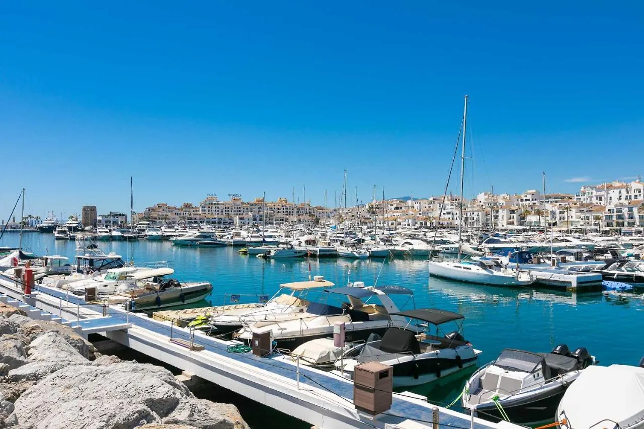 Puerto Banus, Marina Banus, 2Br, 2Bth, Pool, Parking, Marbella, 1J Apartment Marbella