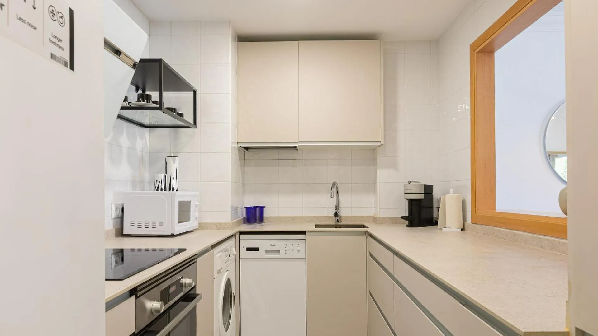 Puerto Banus, Marina Banus, 2Br, 2Bth, Pool, Parking, Marbella, 1J Apartment 0*, Marbella Spain