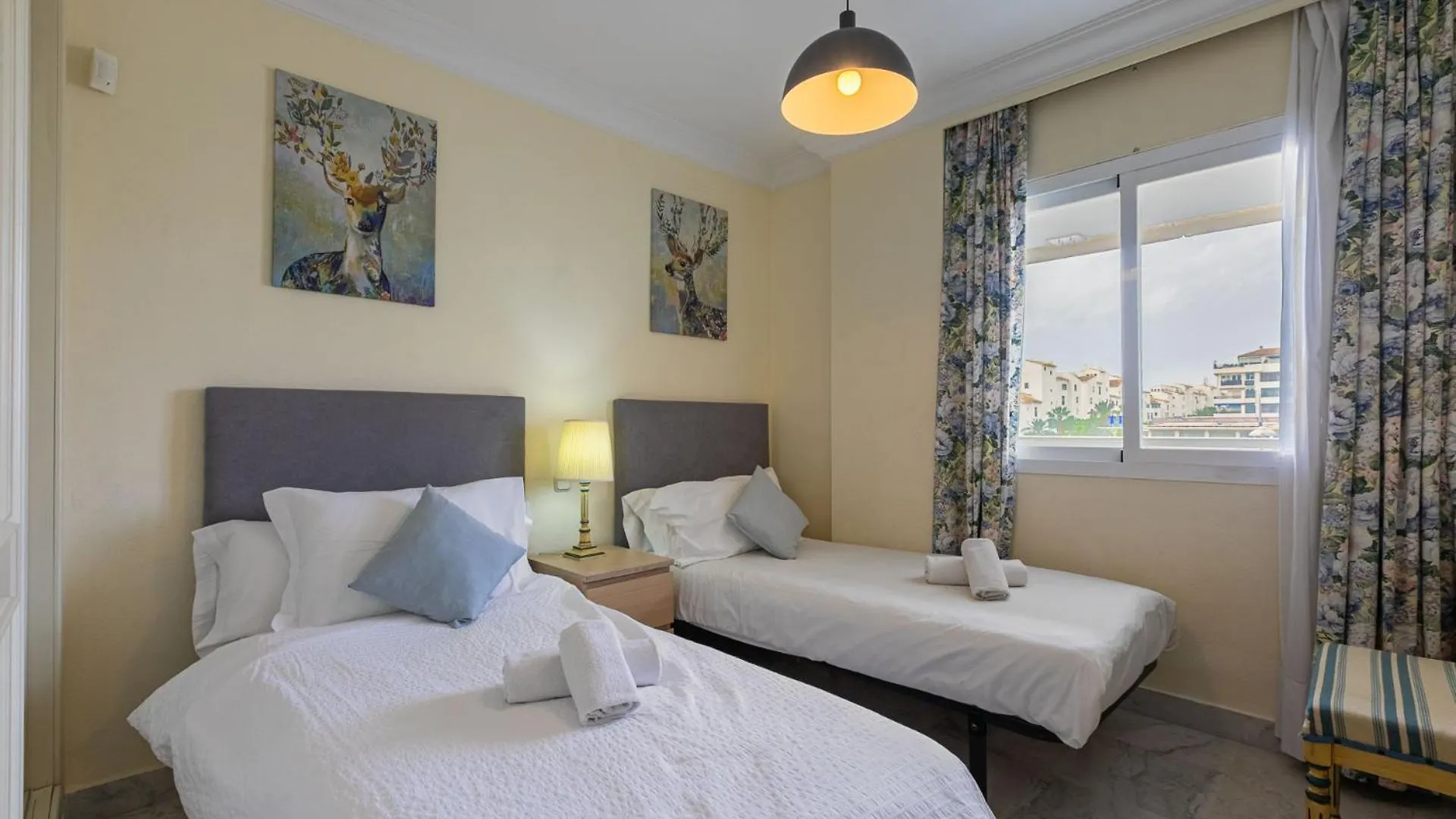 Puerto Banus, Marina Banus, 2Br, 2Bth, Pool, Parking, Marbella, 1J Apartment 0*, Marbella Spain